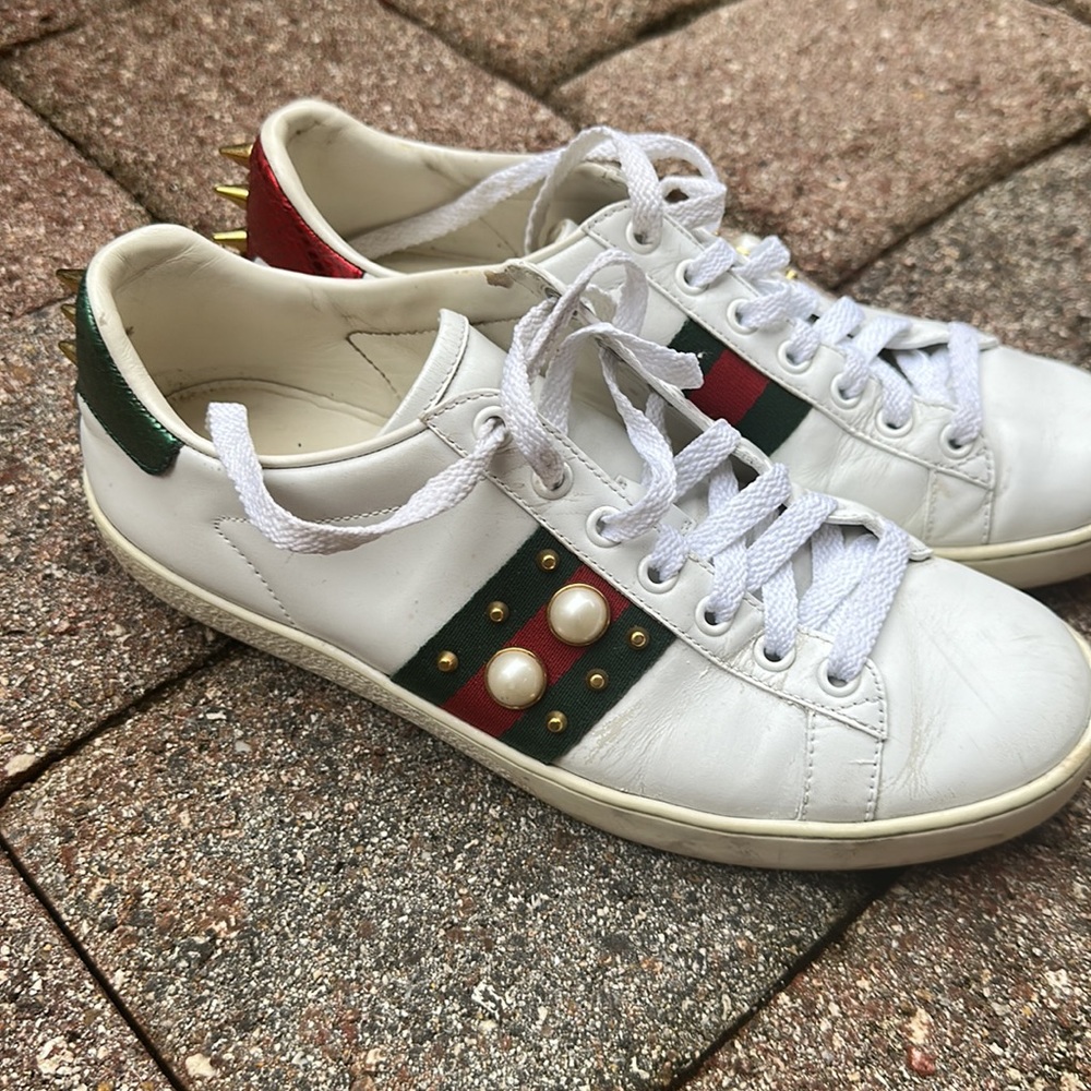 Gucci ace sneakers work spikes,  minor scuffing on exterior leather. Size 37.5 - Picture 2 of 5